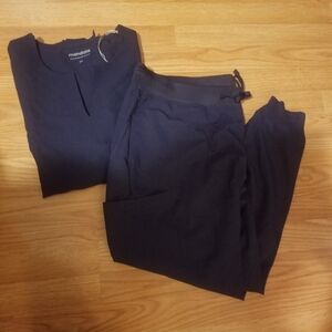 NWT Mandala Navy Blue Scrubs Set
